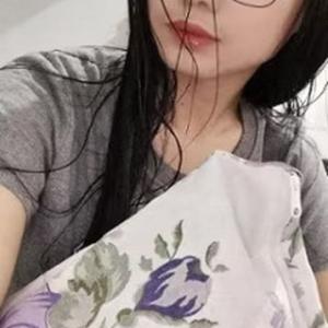 Xin Qian Tuan, 21, woman